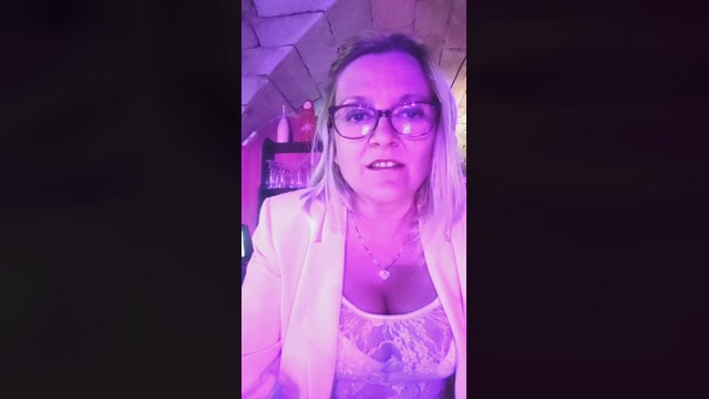 LADY_CHARLYNE  03-06-2022